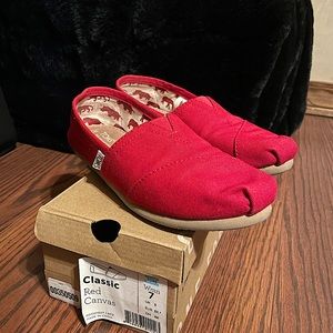 Classic Red Canvas Toms